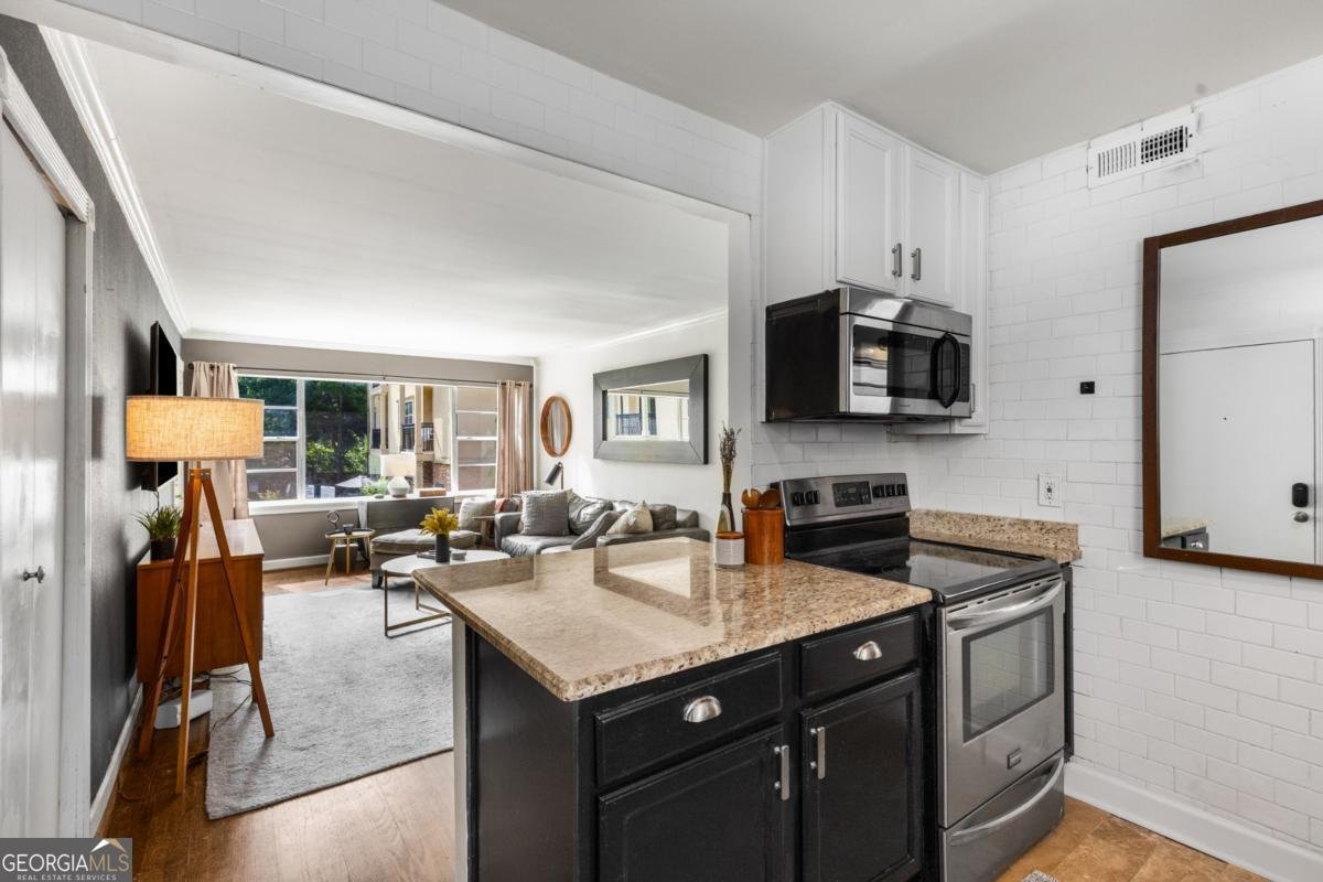 2240 Cheshire Bridge Road Atlanta - 10