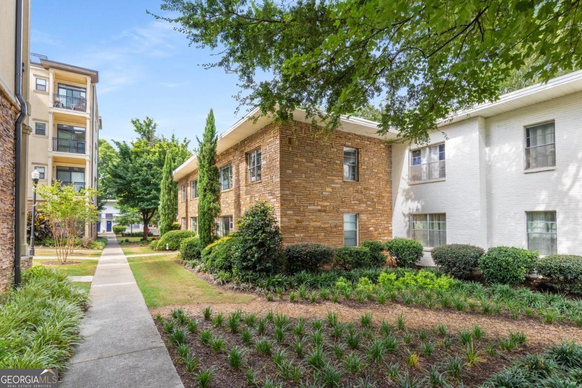 2240 Cheshire Bridge Road Atlanta - 2