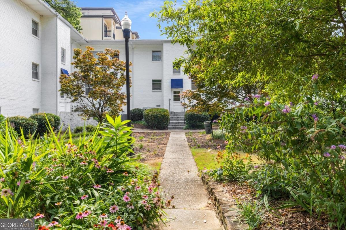 2240 Cheshire Bridge Road Atlanta - 26