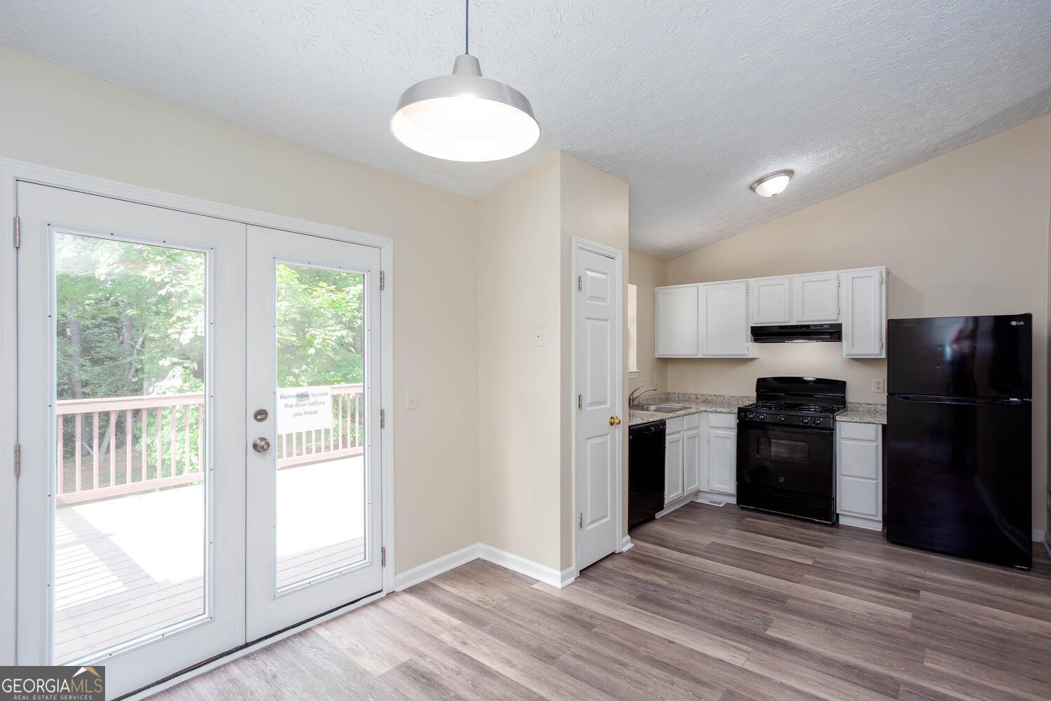 1049 Braddock Circle Woodstock - 6