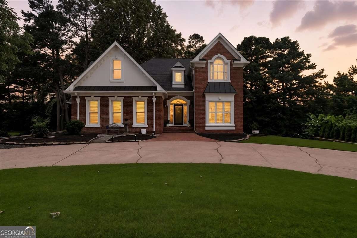 2845 Burgundy Drive Cumming - 38