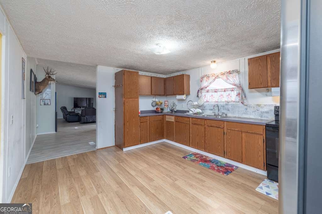1072 Jim Johnson Road Winder - 16