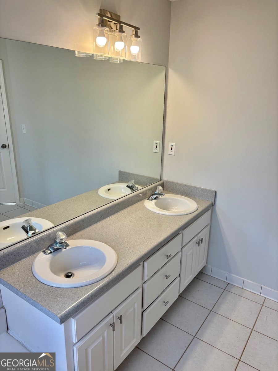 410 Oakpark Terrace McDonough - 8