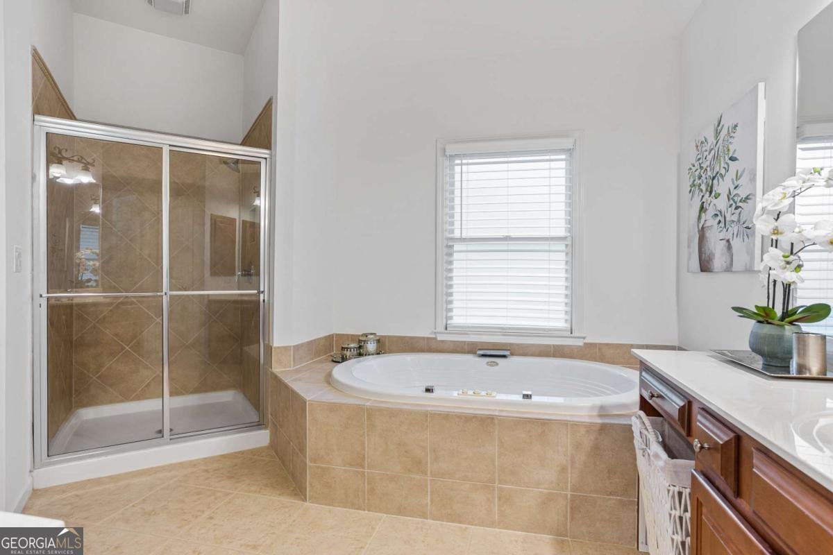 5355 Highland Pine Lane Mableton - 33