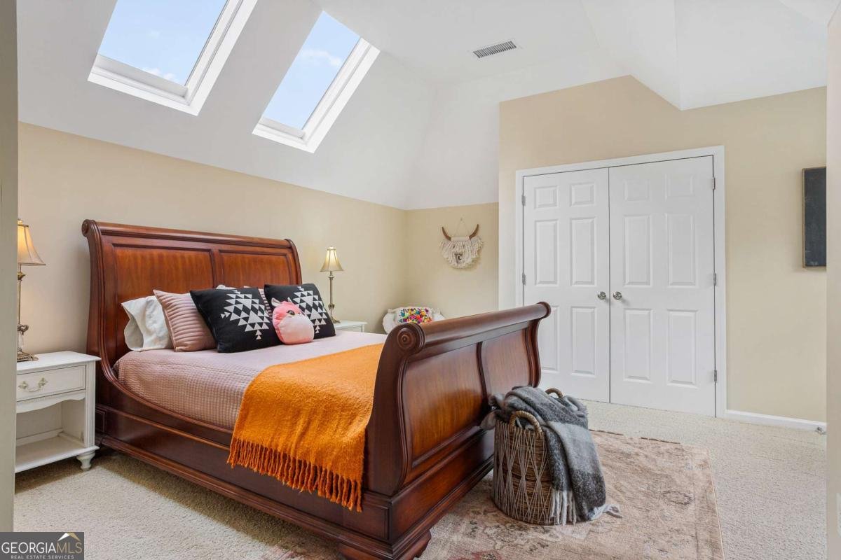 5355 Highland Pine Lane Mableton - 43
