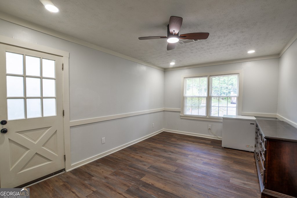 7144 Carolyn Circle Lithia Springs - 23