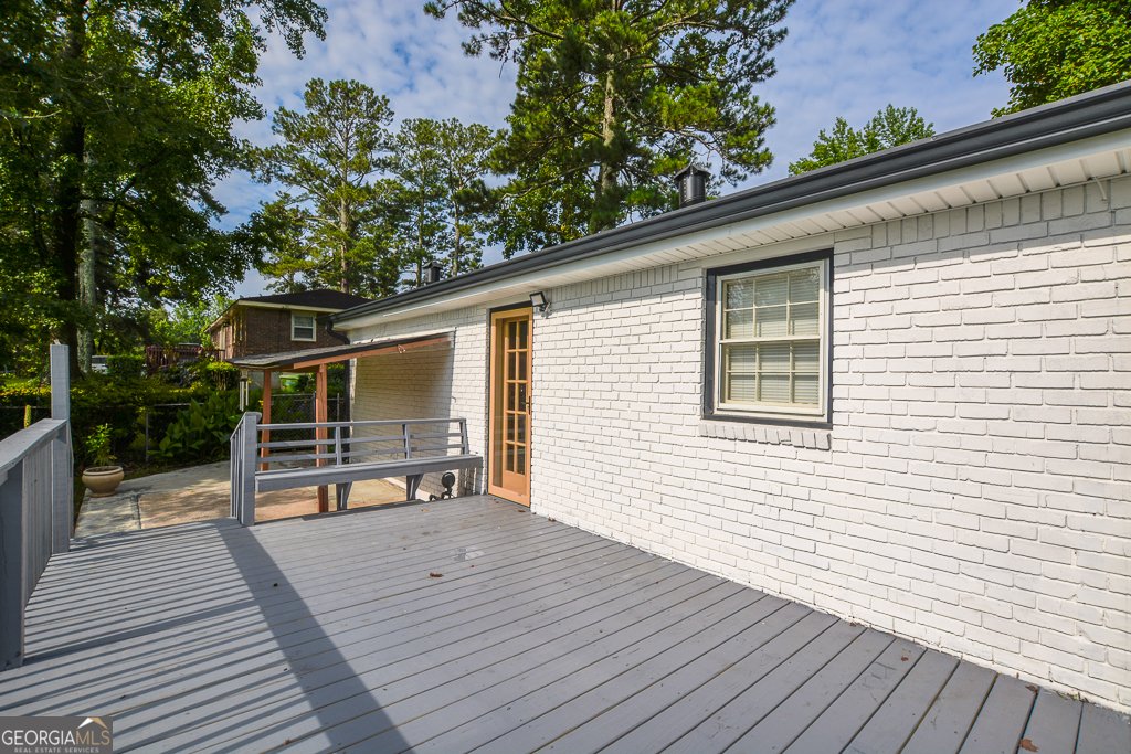 7144 Carolyn Circle Lithia Springs - 33