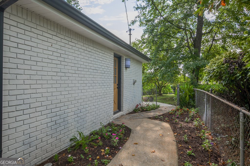 7144 Carolyn Circle Lithia Springs - 34