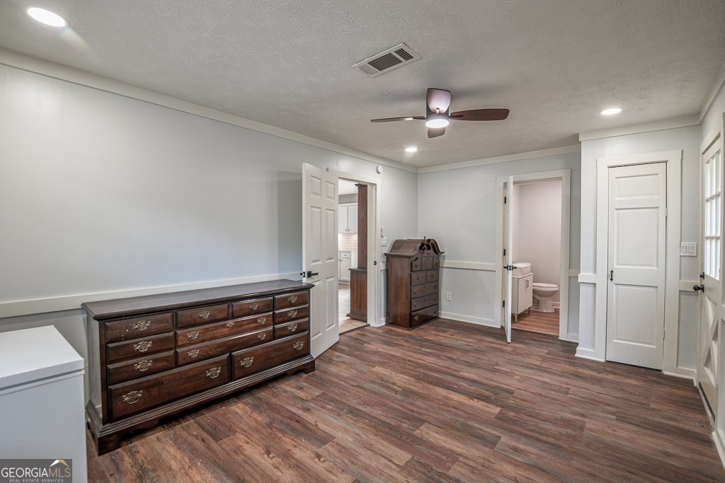 7144 Carolyn Circle Lithia Springs - 7