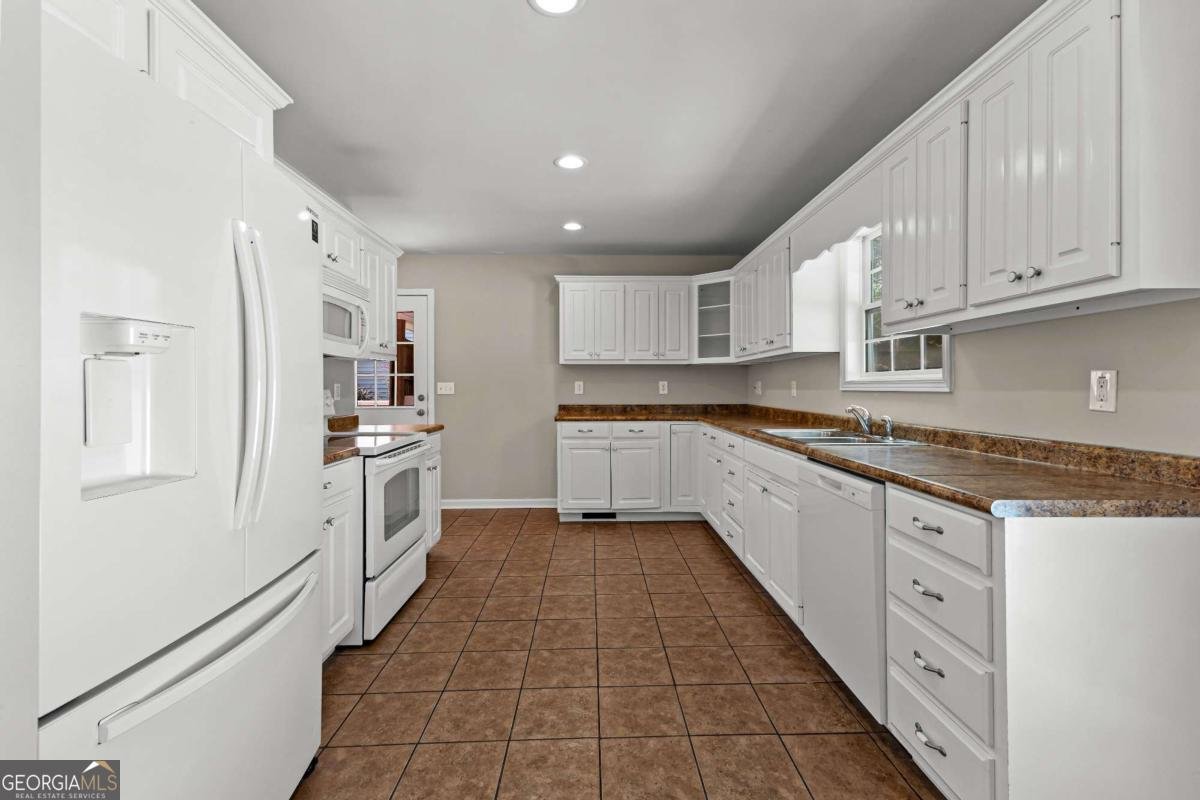 404 Thurston Avenue Thomaston - 60