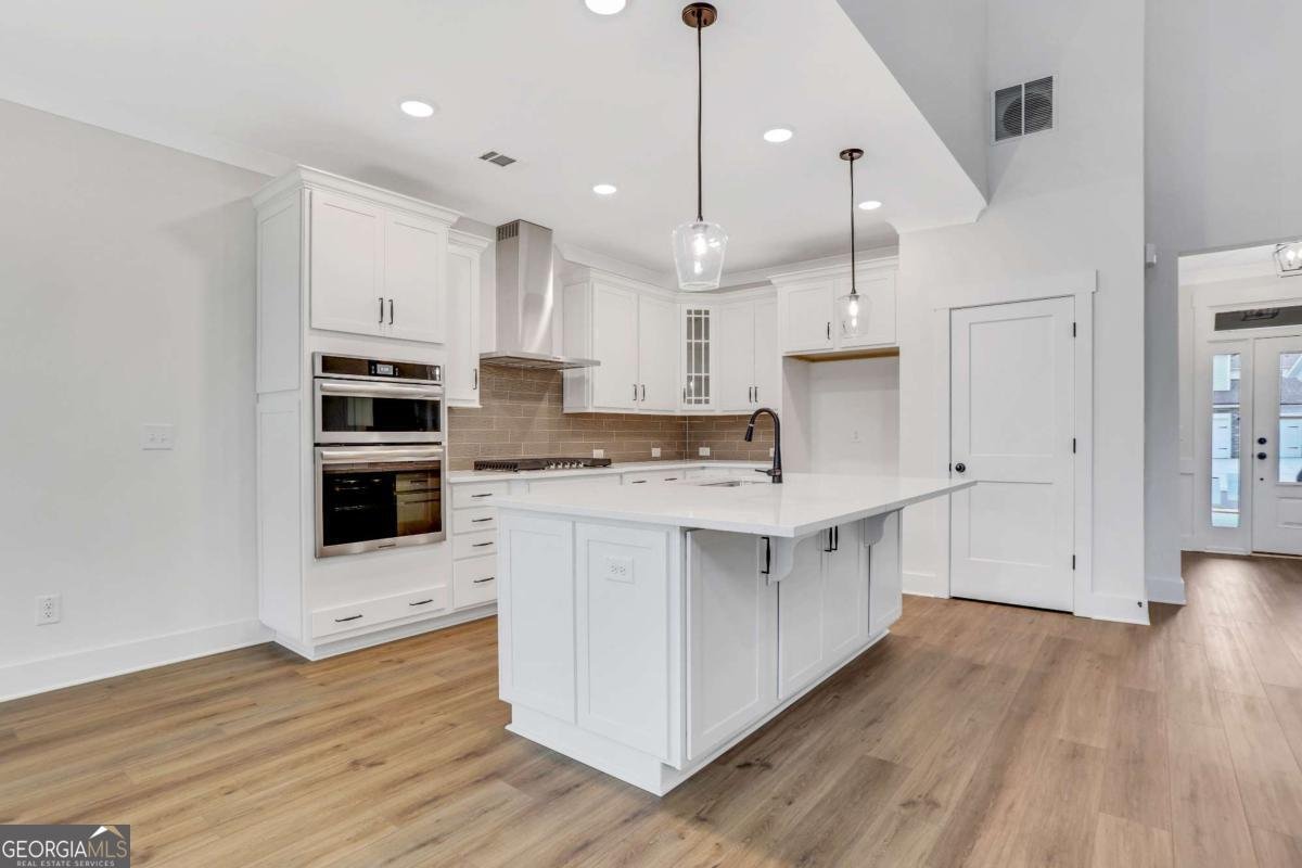 6712 Cambridge Drive Flowery Branch - 29