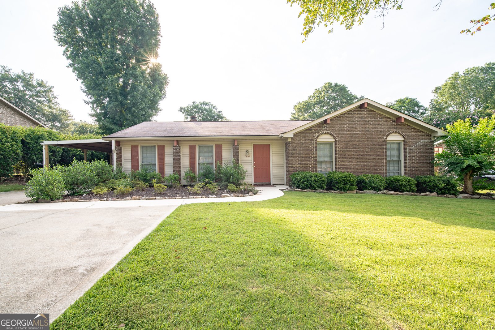 7642 Crescent Drive Columbus - 1