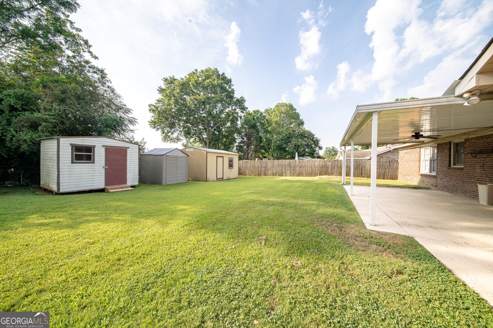 7642 Crescent Drive Columbus - 7