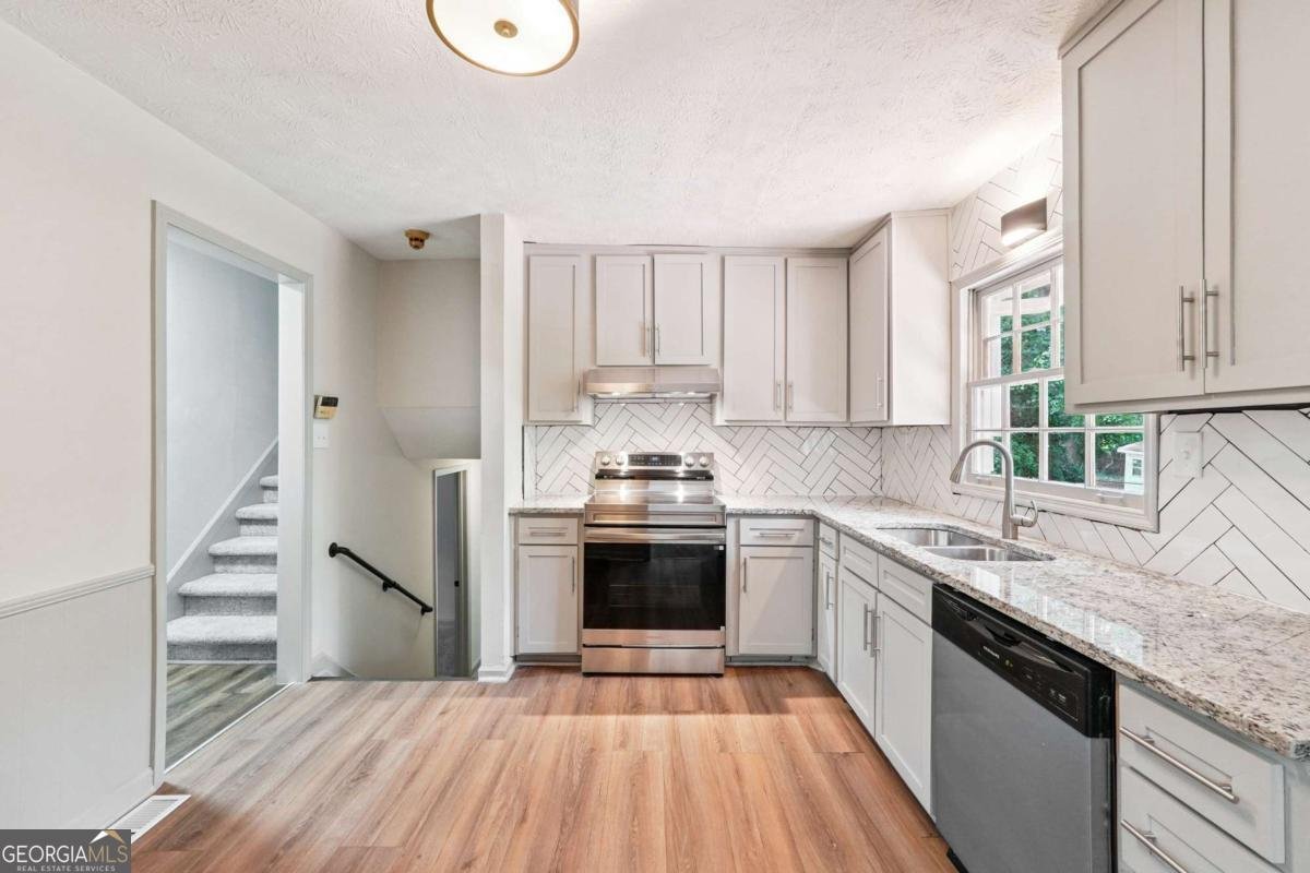 234 KENILWORTH Circle Stone Mountain - 16