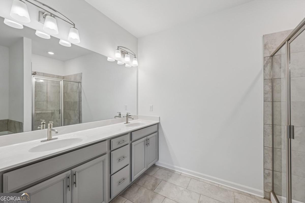 377 Danville Avenue Suwanee - 26