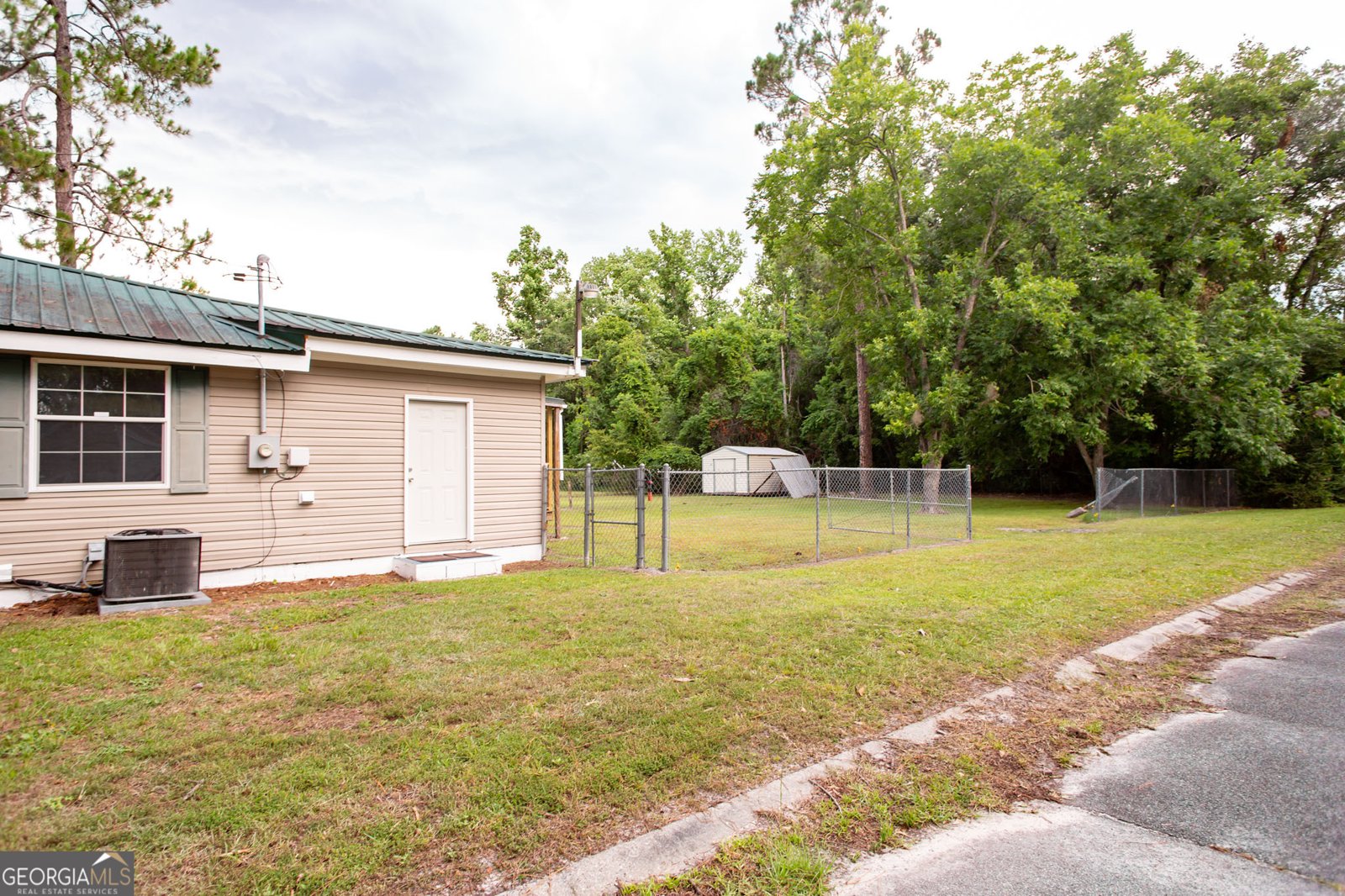 1602 Lamar Avenue Waycross - 27