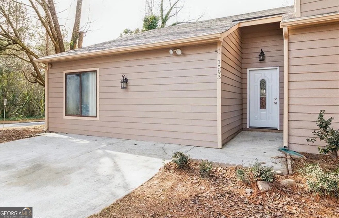 1593 Dillard Road Stone Mountain - 2