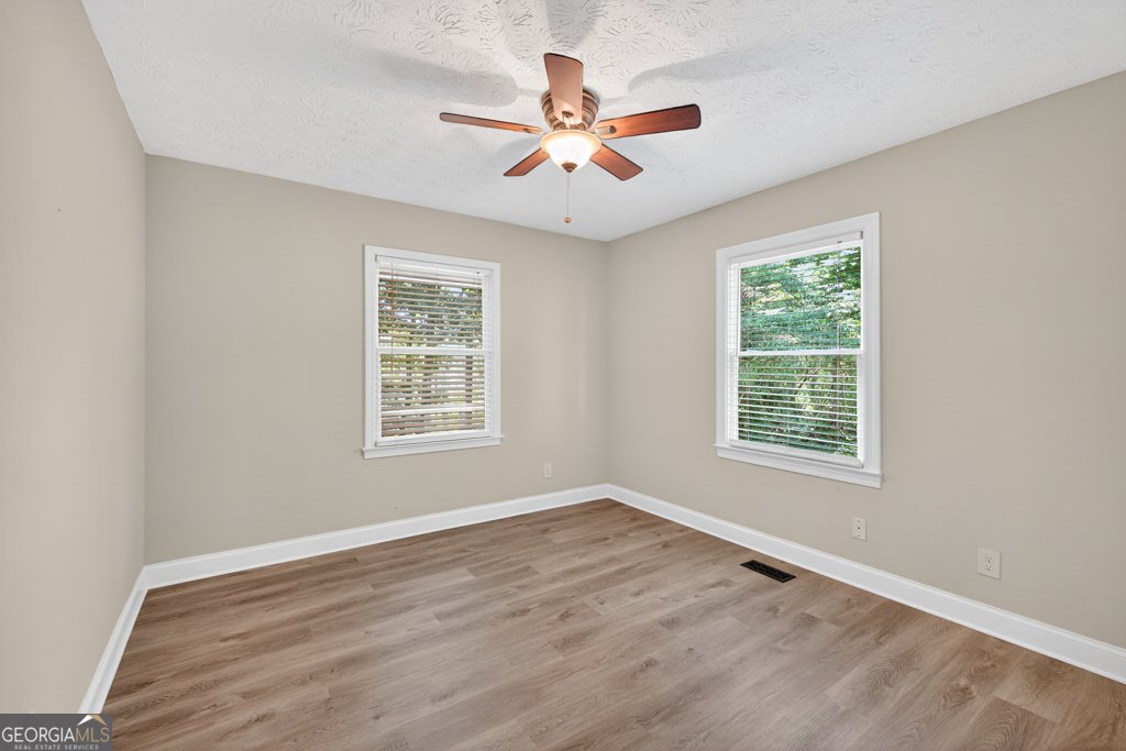3515 Chattahoochee Road Cumming - 28