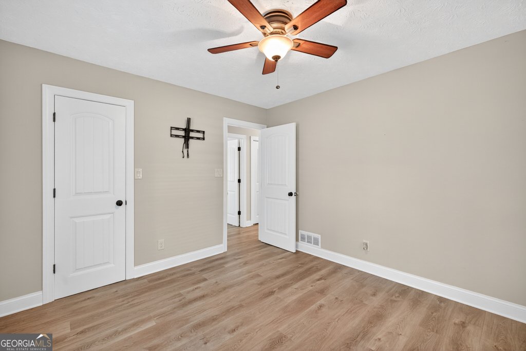 3515 Chattahoochee Road Cumming - 29