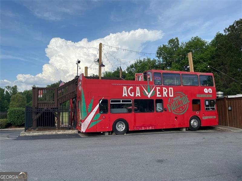 4876 VELVA Lilburn - 13