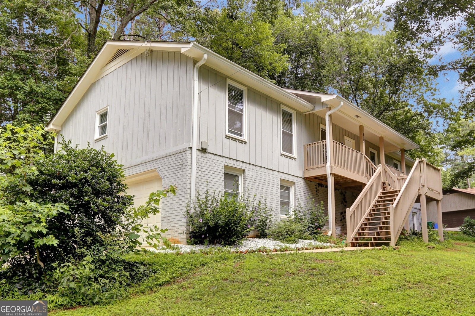 537 Raven Springs Trail Stone Mountain - 2