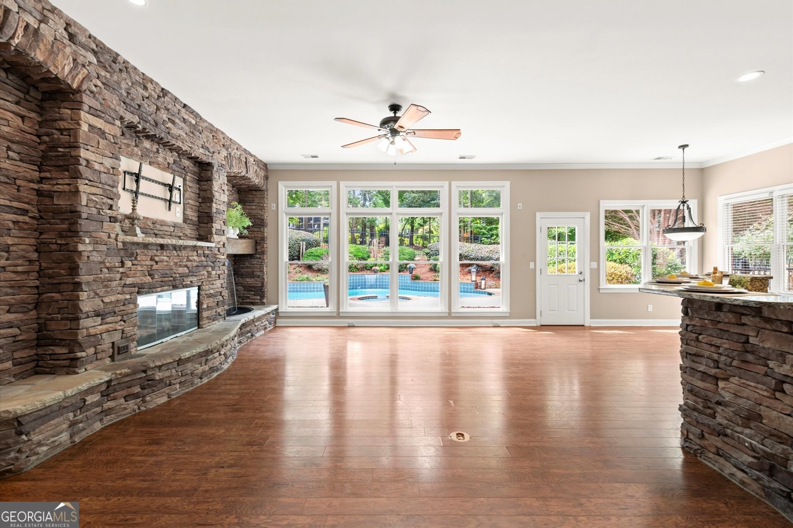 1065 Beacon Hill Crossing Alpharetta - 12
