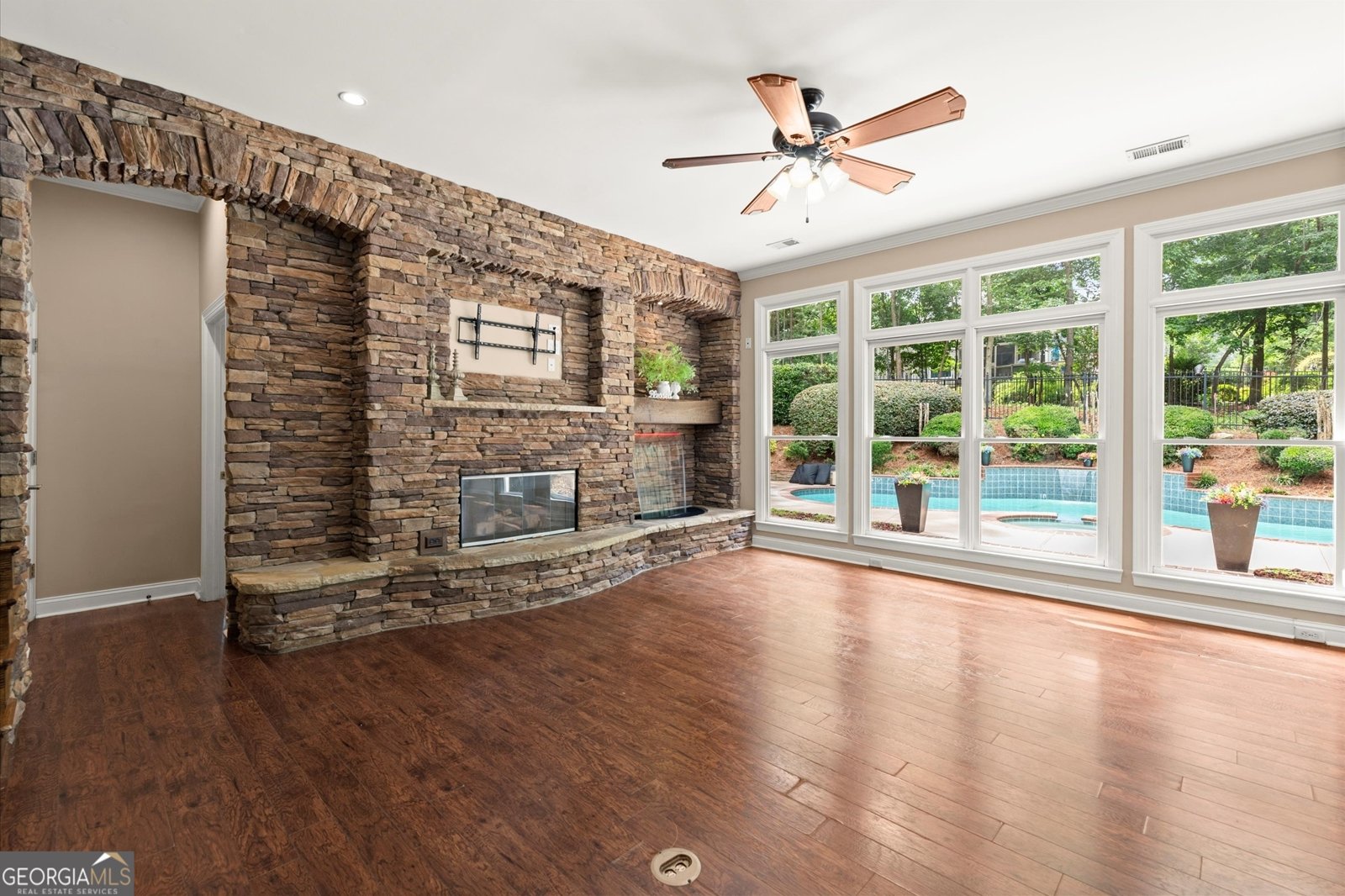 1065 Beacon Hill Crossing Alpharetta - 17