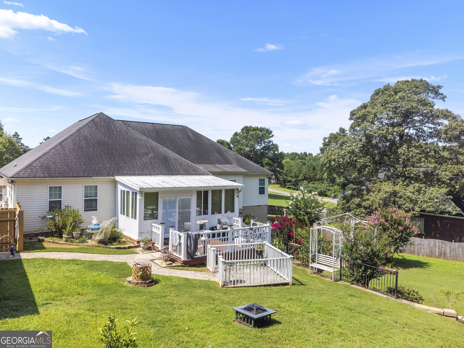 408 Dixieland Drive Byron - 77