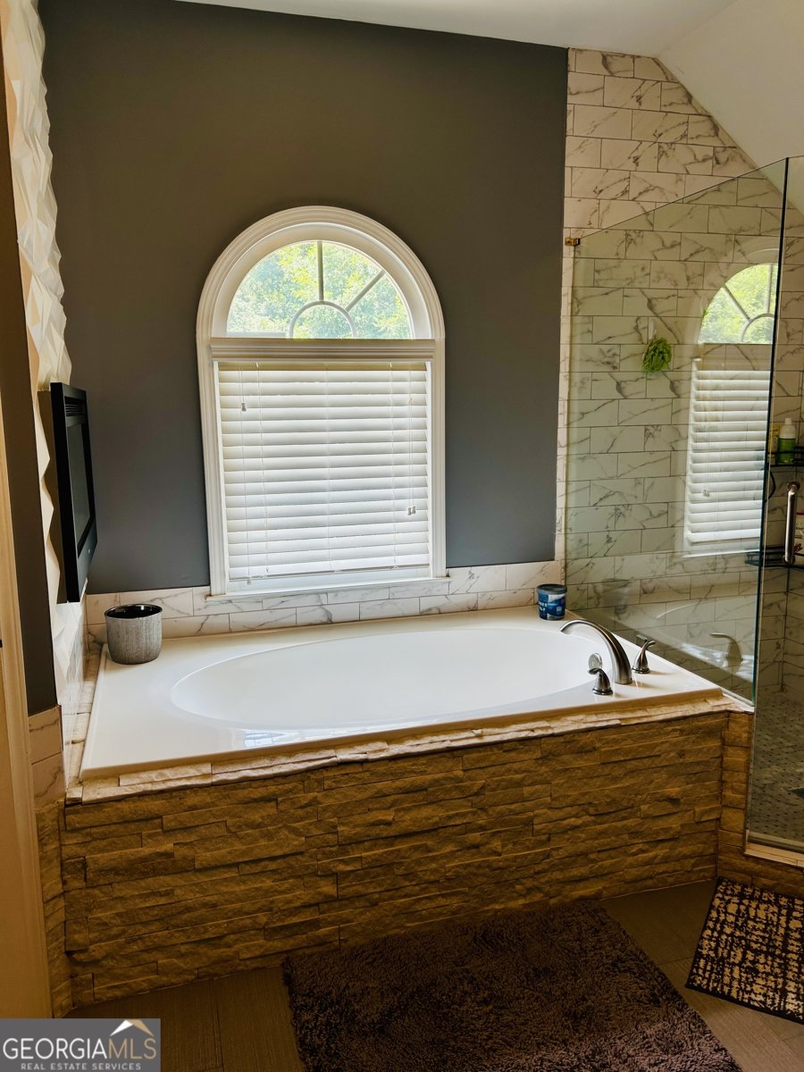 6398 Foggy Oak Drive Fairburn - 38
