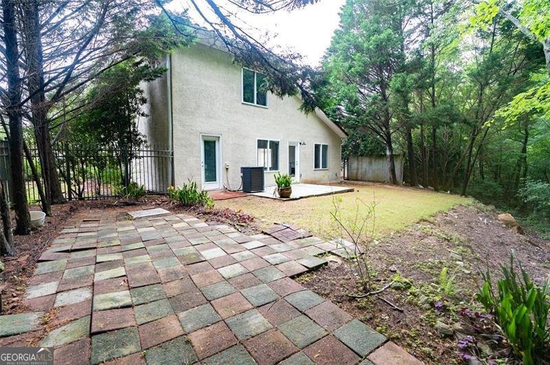 128 Garden Walk Stockbridge - 12