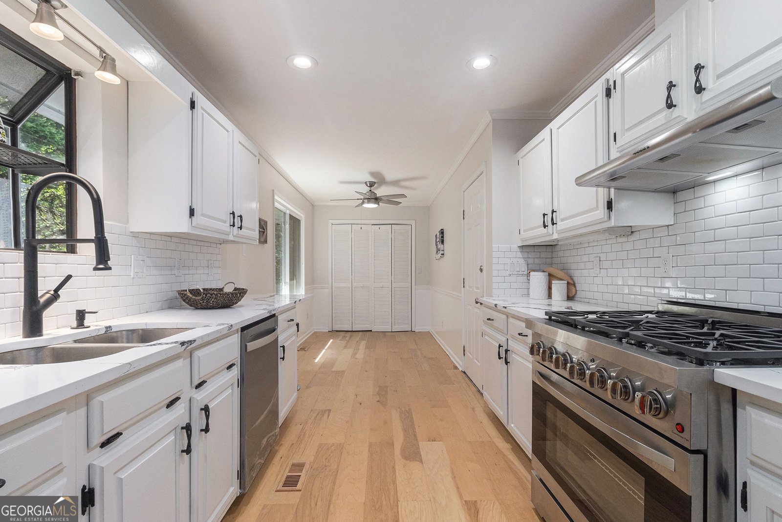 1402 McLendon Drive Decatur - 8