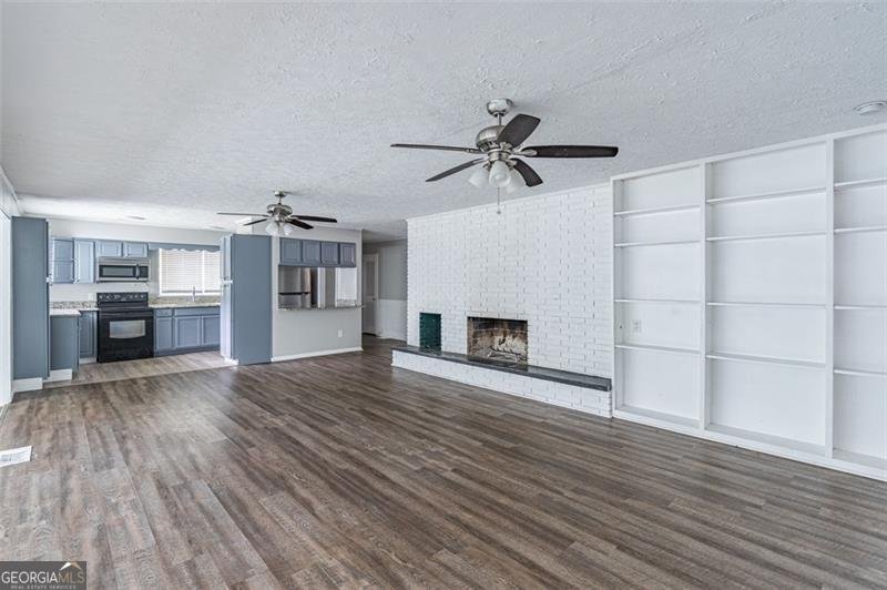 8035 ROCKBRIDGE Road Lithonia - 11