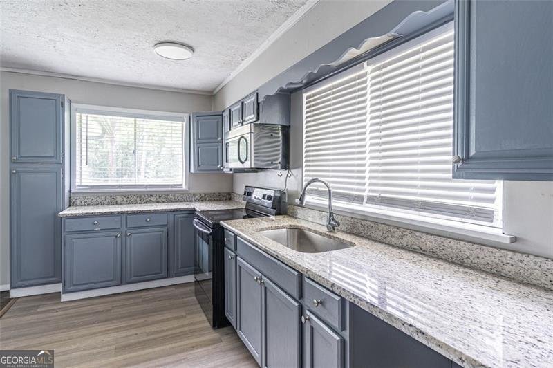 8035 ROCKBRIDGE Road Lithonia - 13