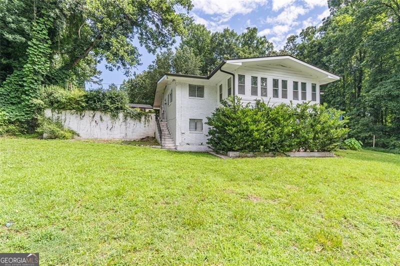 8035 ROCKBRIDGE Road Lithonia - 24