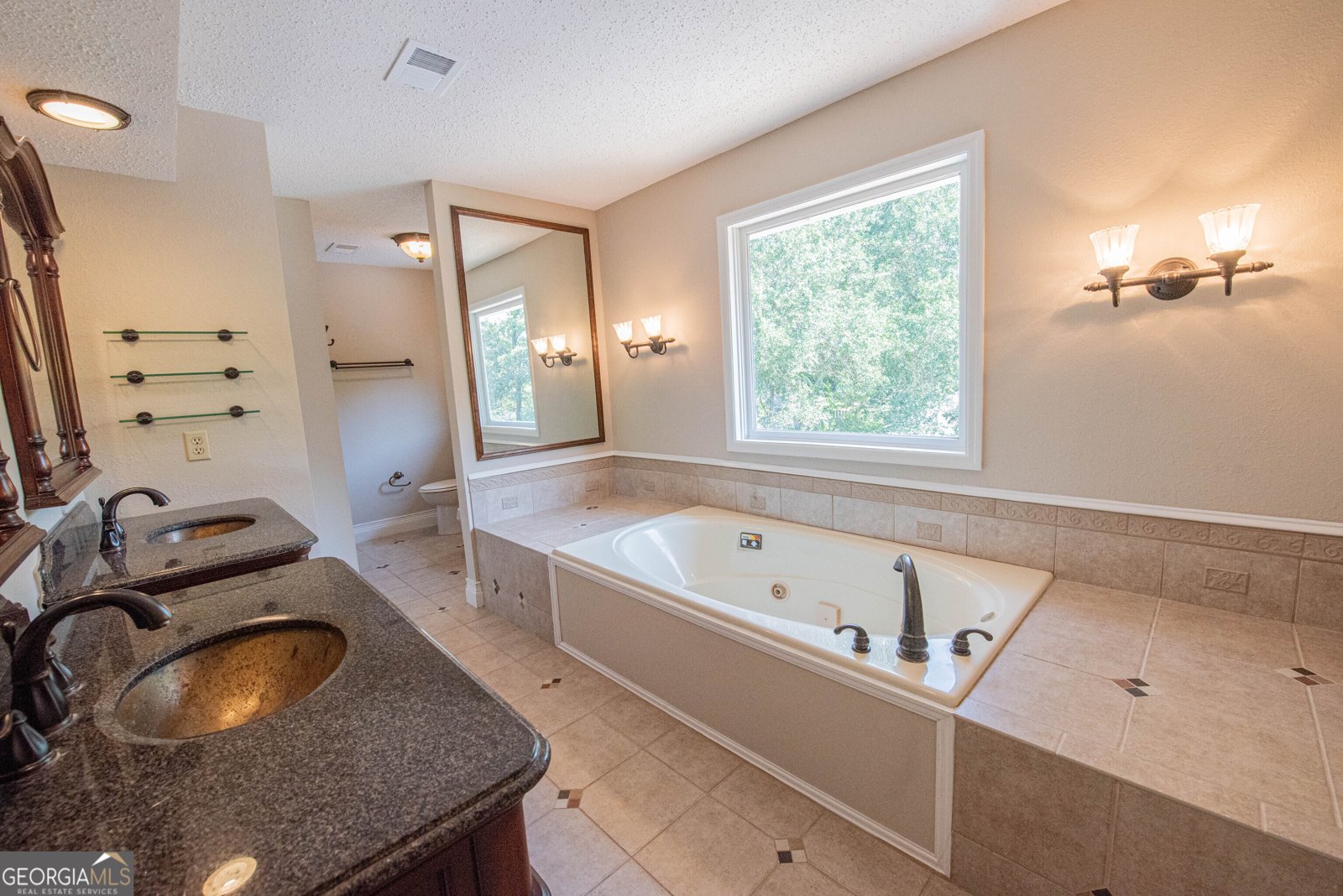 107 Shadowood Drive Warner Robins - 36