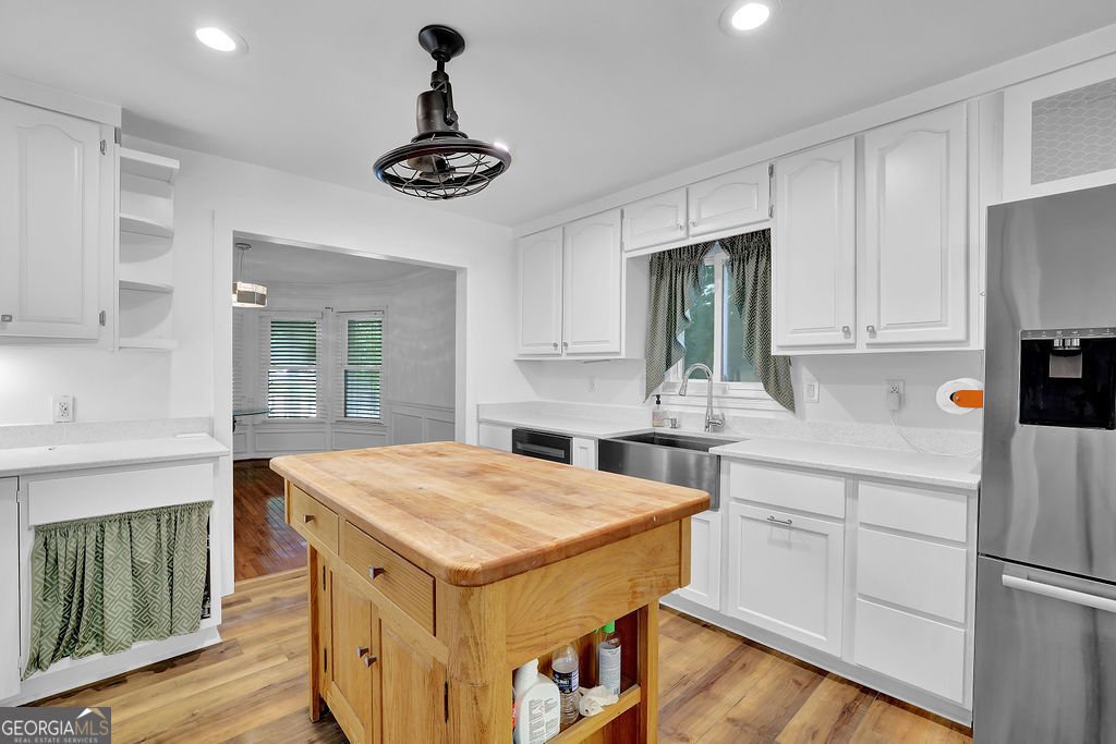 402 Leslie Court Woodstock - 12