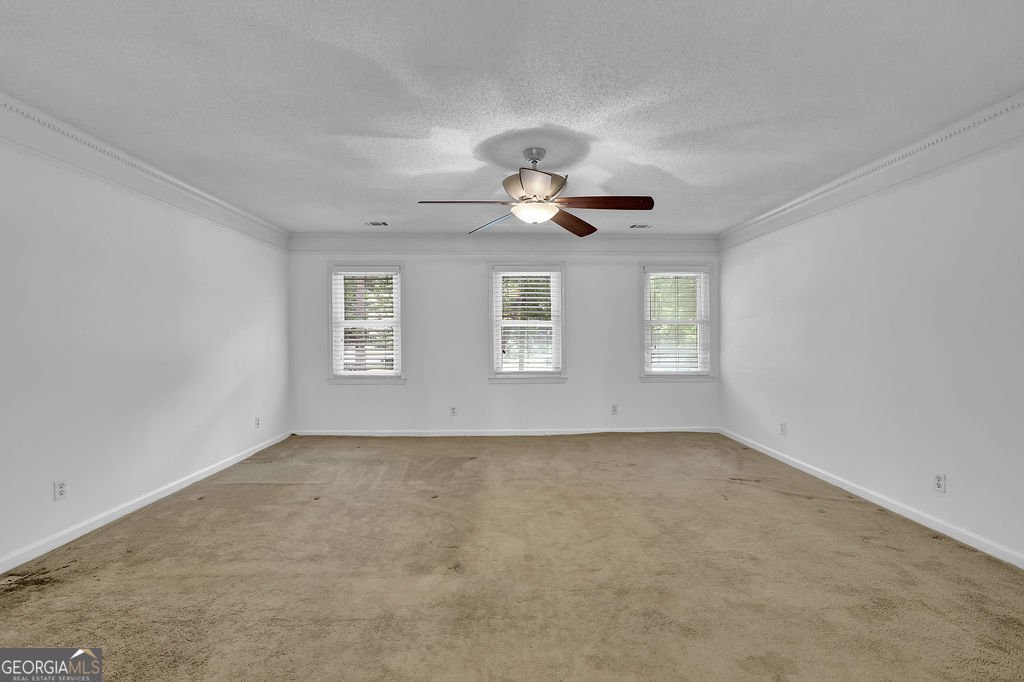 402 Leslie Court Woodstock - 24