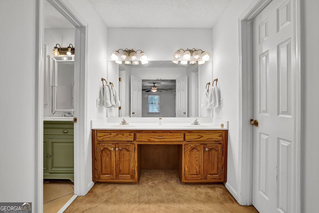 402 Leslie Court Woodstock - 28