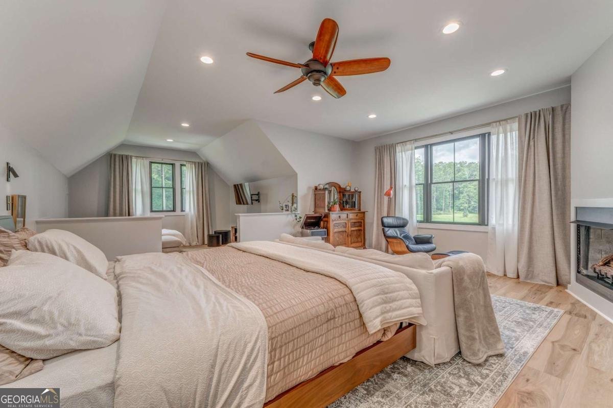 318 Quail Hollow Drive Sugar Valley - 76