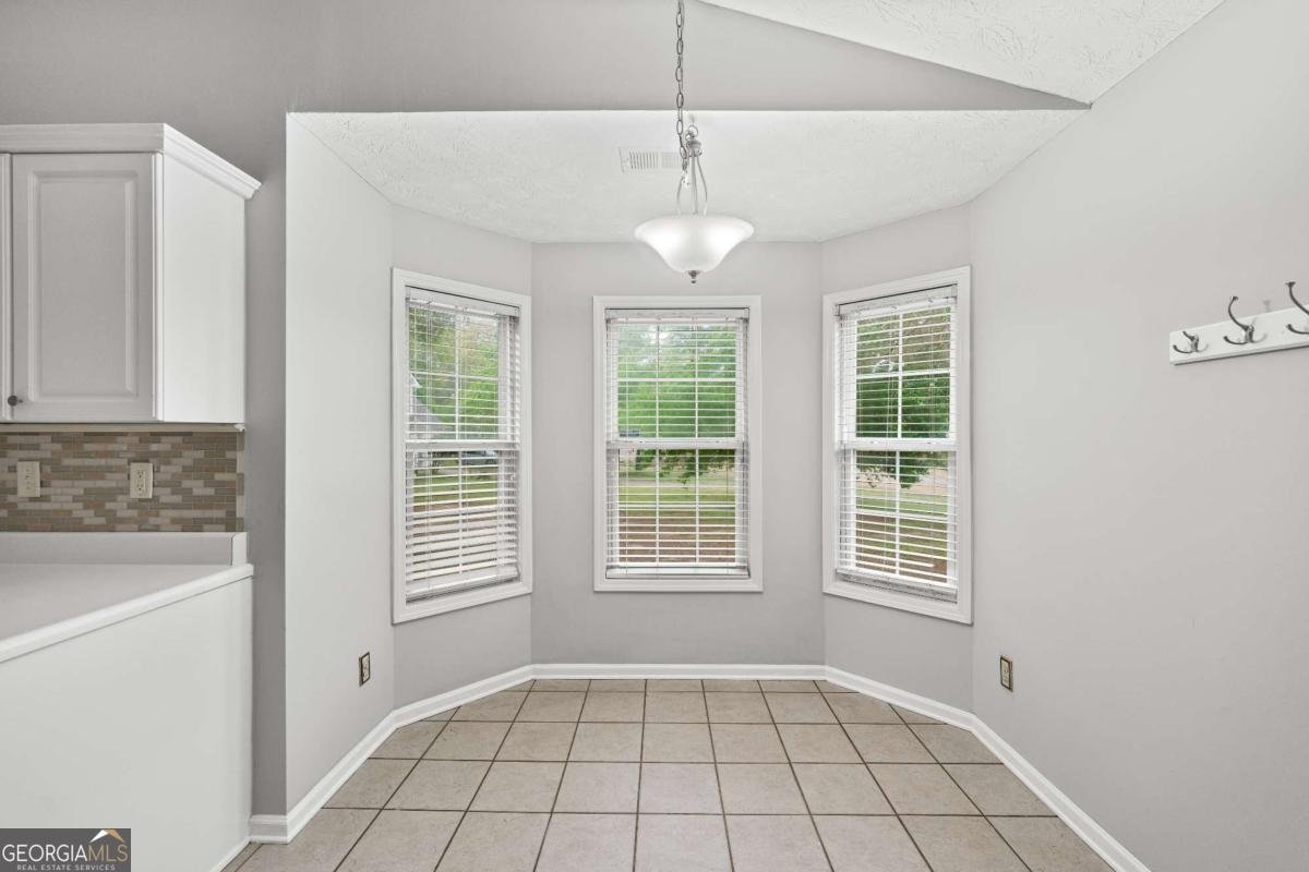 505 Saddle Ridge Drive Bethlehem - 12