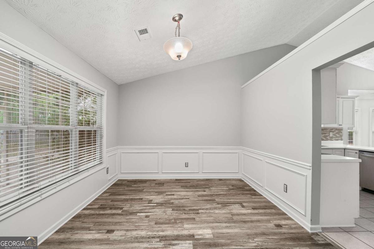 505 Saddle Ridge Drive Bethlehem - 13