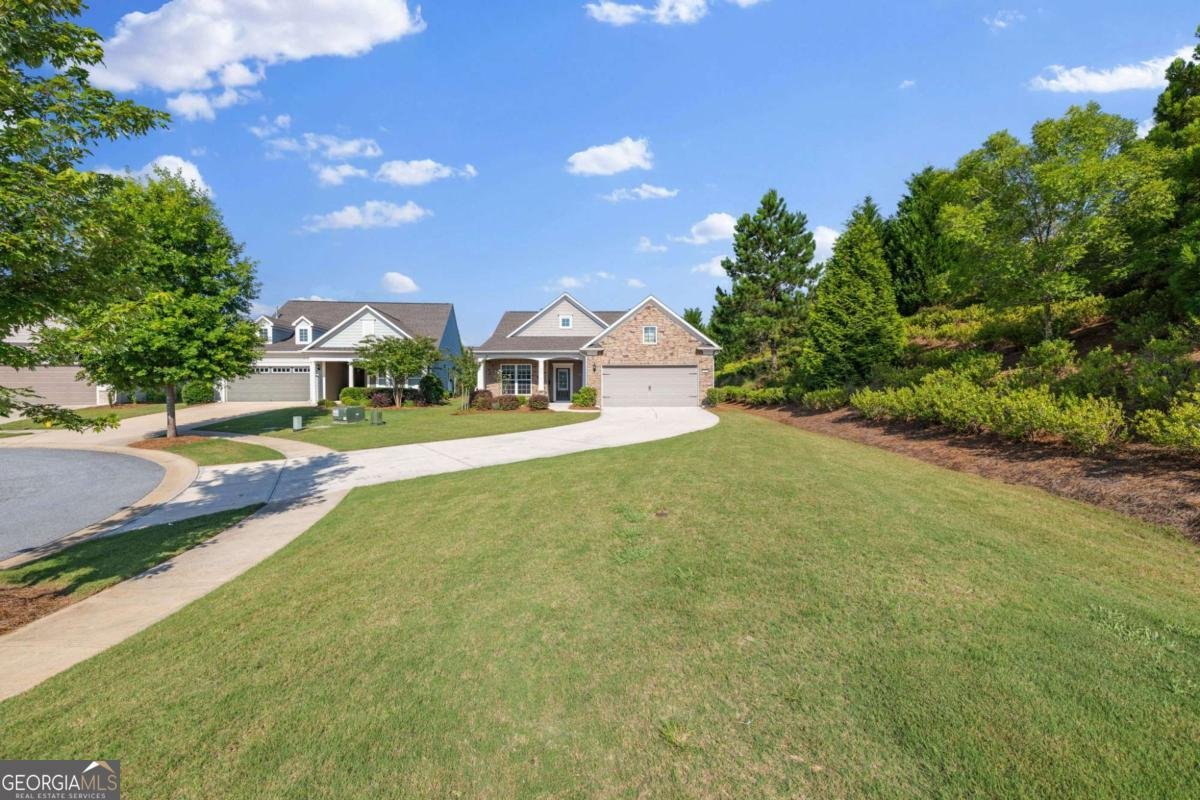 902 Coffee Berry Court Griffin - 2