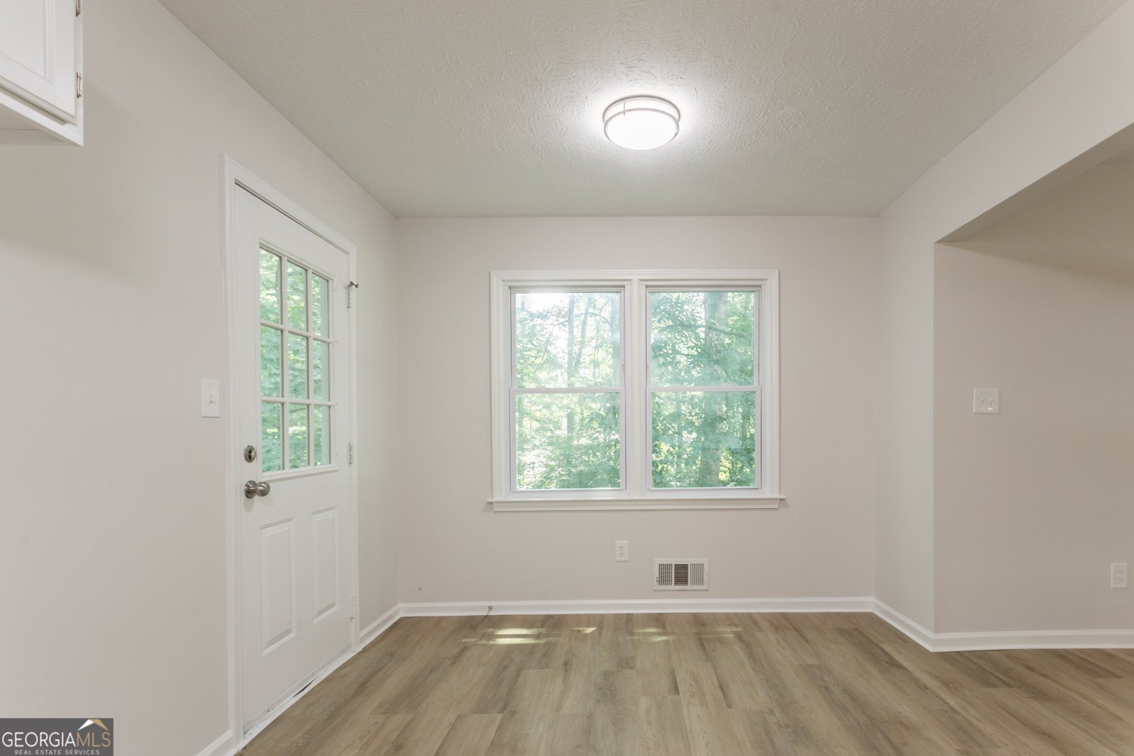 356 WATERWAY Trail Powder Springs - 4