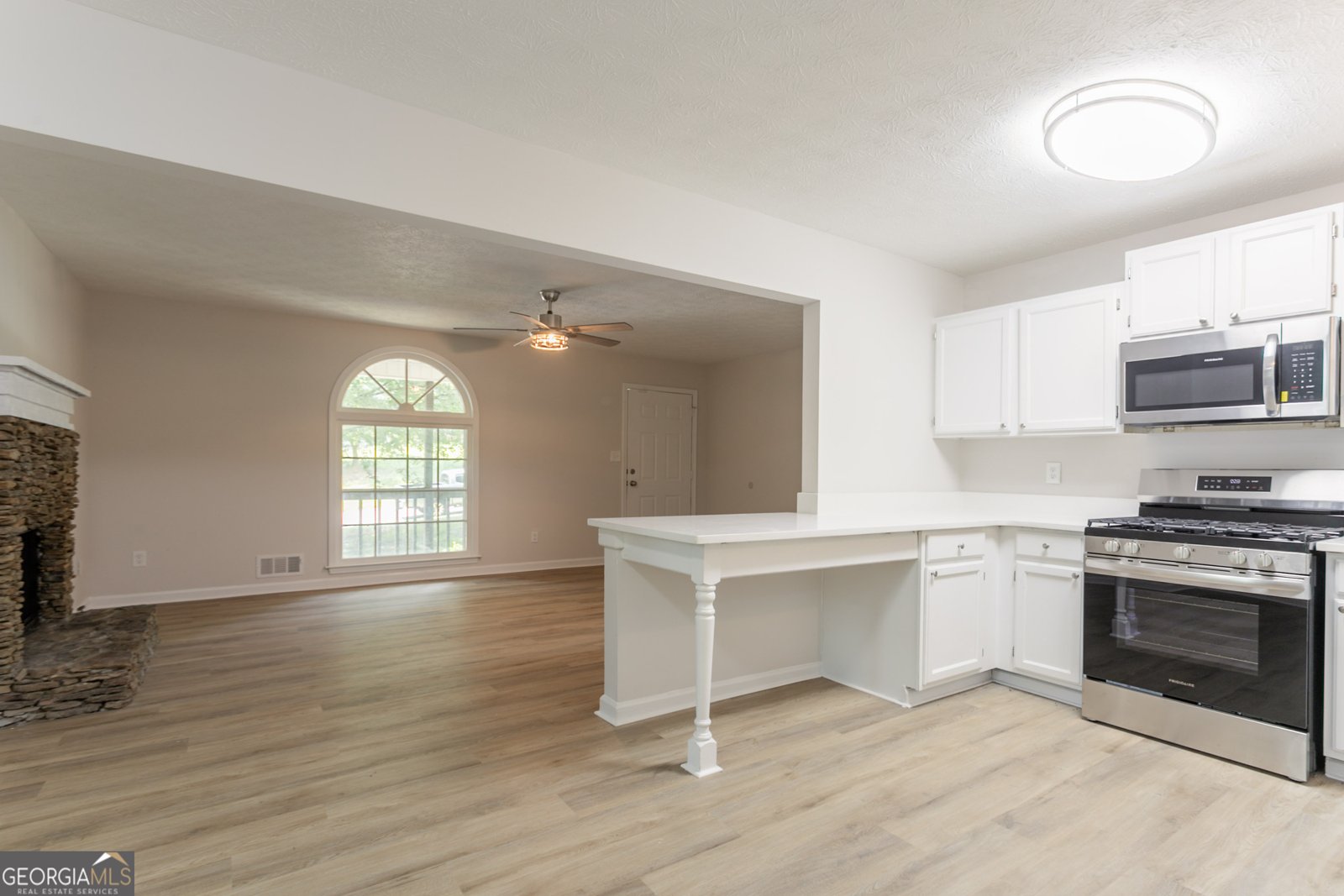 356 WATERWAY Trail Powder Springs - 5