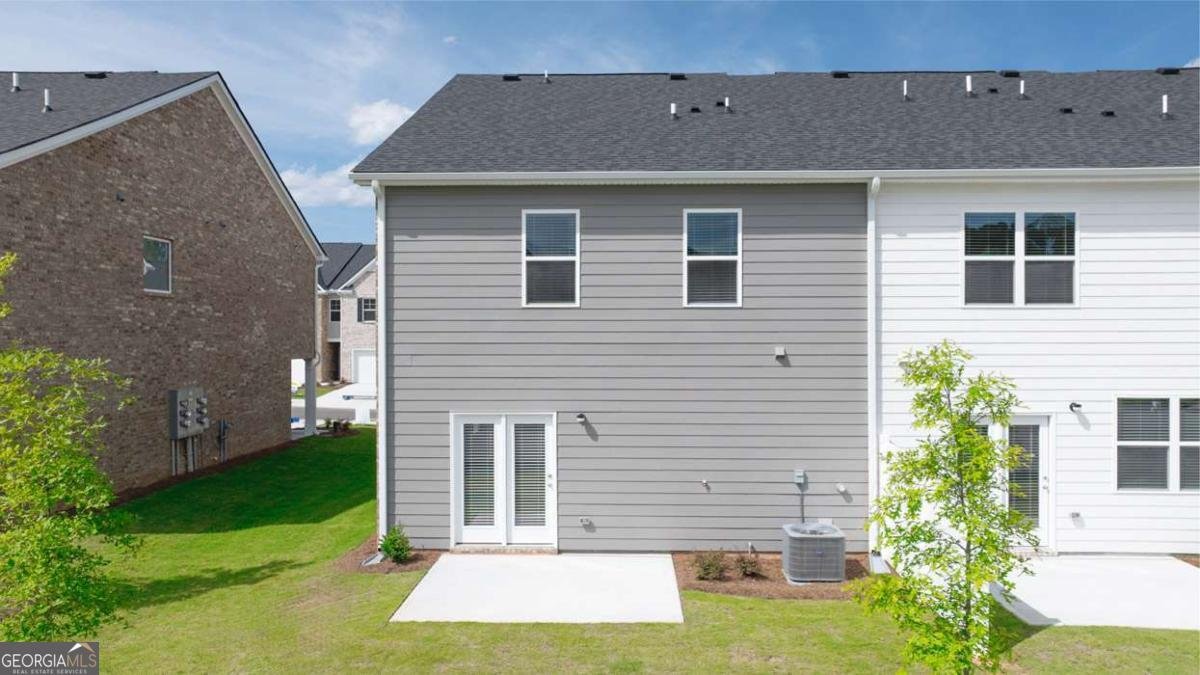 205 SILVER MOON Drive Loganville - 40