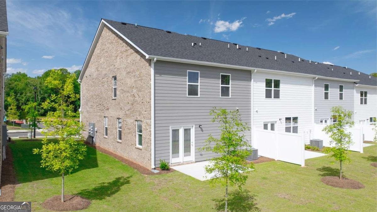 205 SILVER MOON Drive Loganville - 41