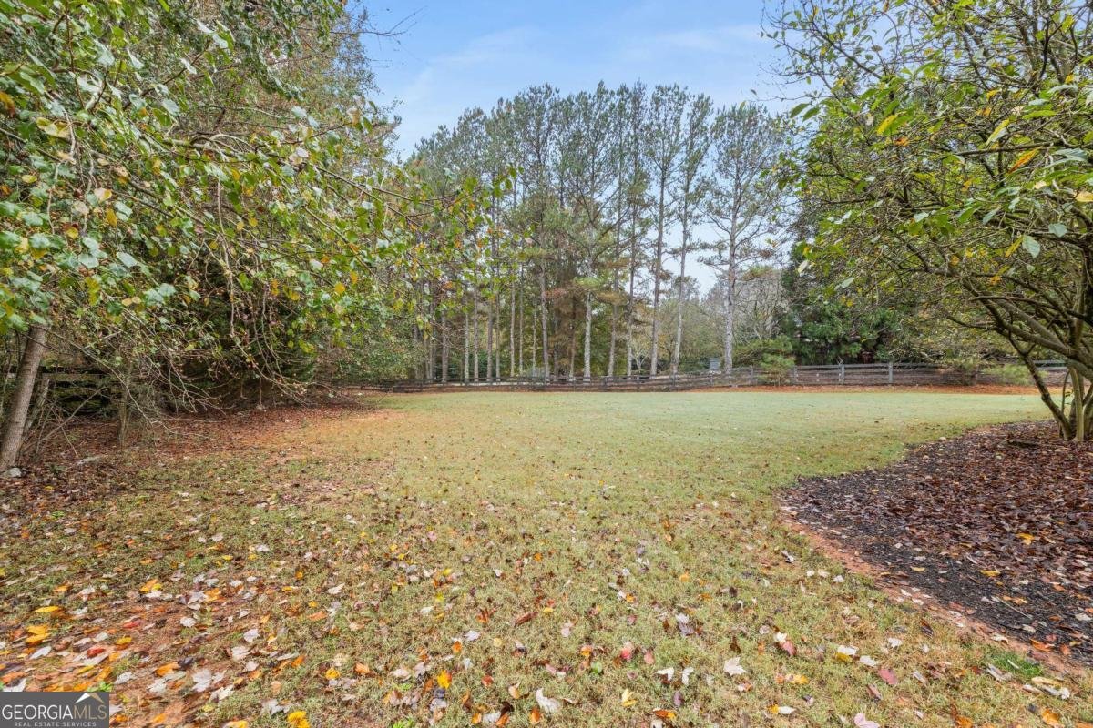 644 Northumberland Drive Milton - 11