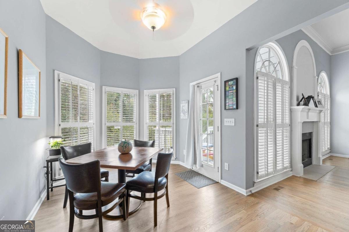 644 Northumberland Drive Milton - 22