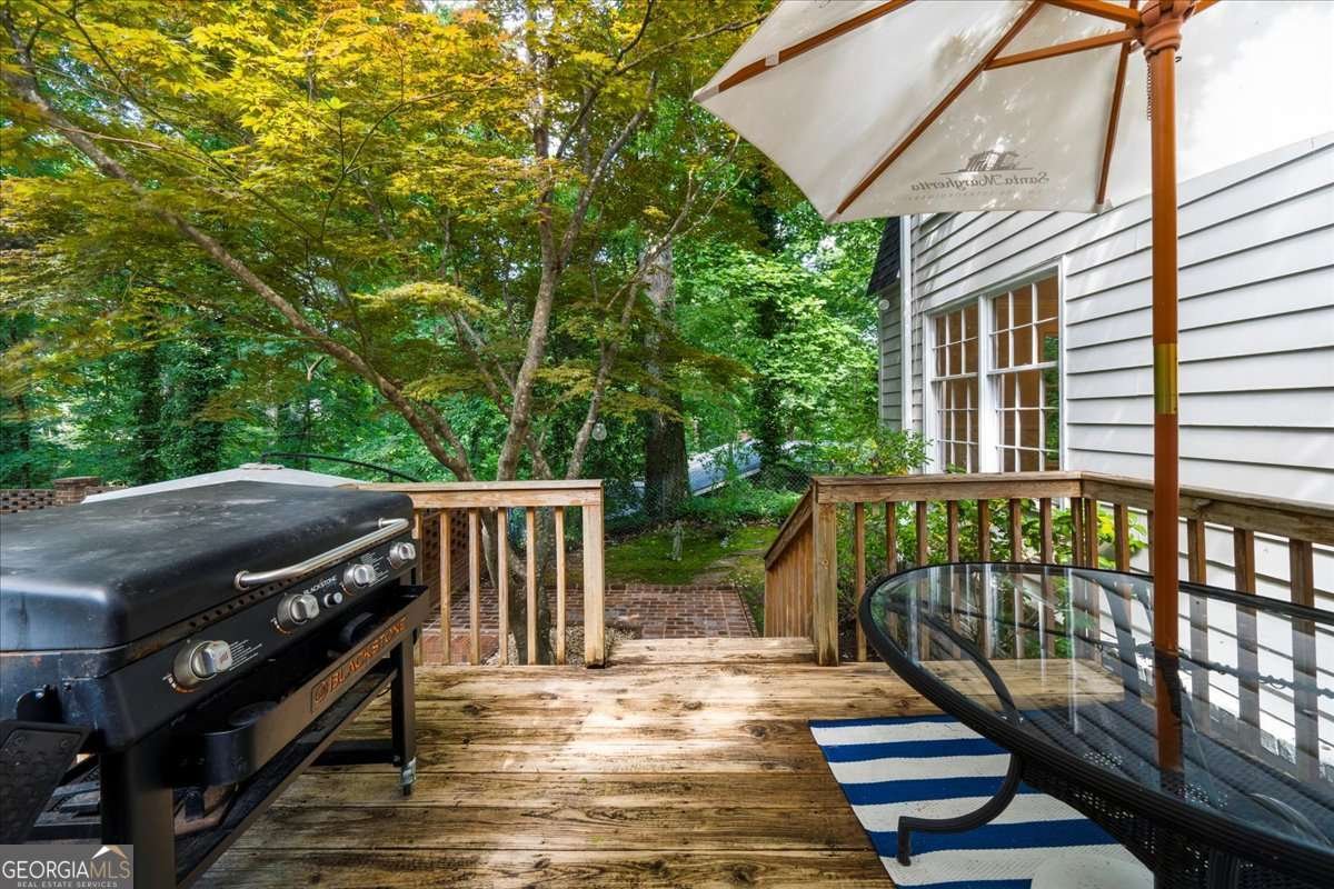 245 Spalding Drive Atlanta - 44