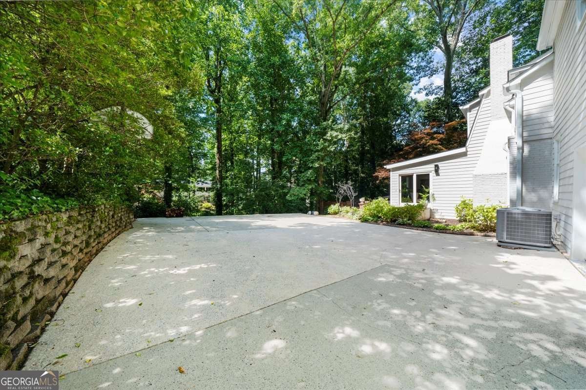 245 Spalding Drive Atlanta - 46